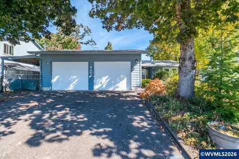 435 Angelee Ct, Lebanon, OR 97355