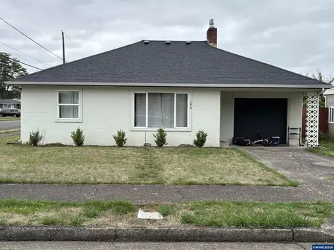 390 S 7th St, Lebanon, OR 97355