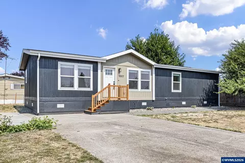 1527 NW 3rd St, Mcminnville, OR 97128