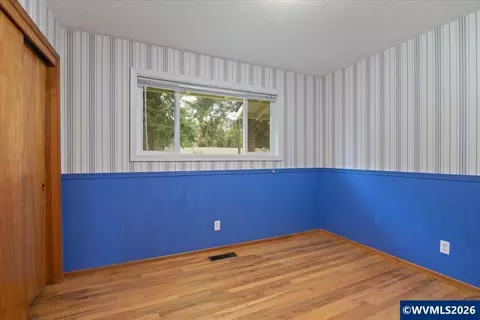 Bedroom - 247 Cedar St, Lyons, OR 97358 photo 1 of 6