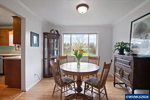 Dining - 247 Cedar St, Lyons, OR 97358 photo 1 of 2