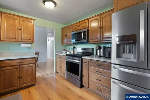 Kitchen - 247 Cedar St, Lyons, OR 97358 photo 3 of 5