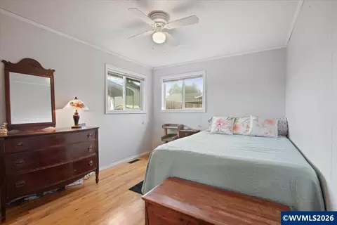 Bedroom - 247 Cedar St, Lyons, OR 97358 photo 5 of 6