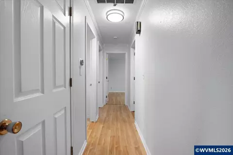 Entry Way - 247 Cedar St, Lyons, OR 97358 photo 3 of 3