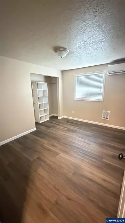 Bedroom - 411 NE 3rd St, Willamina, OR 97396 photo 2 of 2