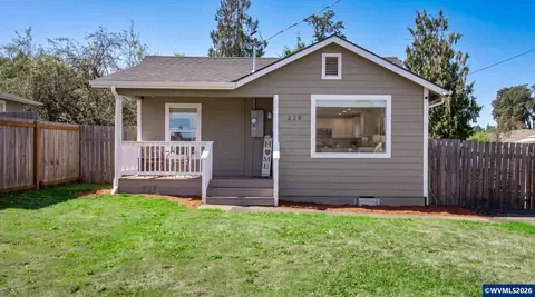 328 9th Ave, Sweet Home, OR 97386