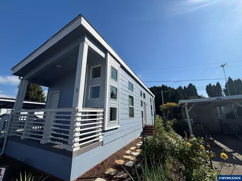 4882 Lancaster Dr NE #2, Salem, OR 97305
