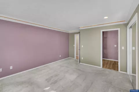 Bedroom - 4236 Geranium Ave NE, Salem, OR 97305 photo 2 of 6