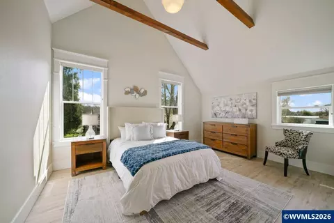 Bedroom - 46 Walnut St, Independence, OR 97351 photo 5 of 10