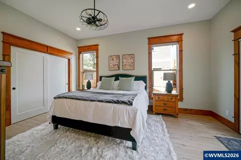 Bedroom - 46 Walnut St, Independence, OR 97351 photo 1 of 10
