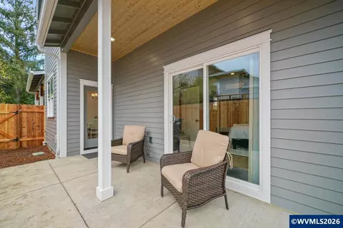 Other - 46 Walnut St, Independence, OR 97351 photo 5 of 7