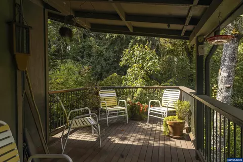 Exterior - 4599 Eagle Crest Rd NW, Salem, OR 97304 photo 18 of 20