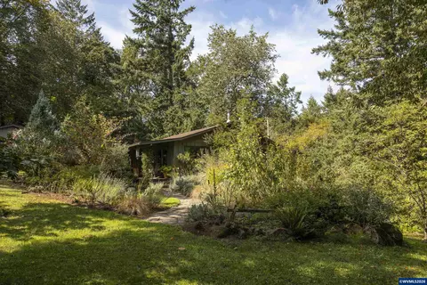 Exterior - 4599 Eagle Crest Rd NW, Salem, OR 97304 photo 2 of 20