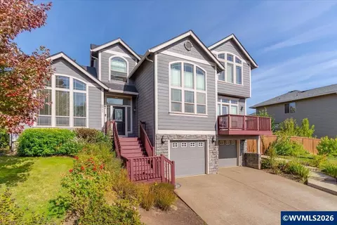 1340 W Meadows Dr NW, Salem, OR 97304