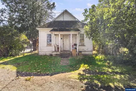 1394 Leslie St SE, Salem, OR 97301