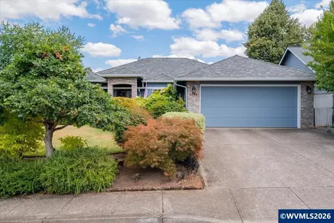 5746 Flairstone Dr SE, Salem, OR 97306