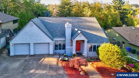 1746 Sunburst Ter NW, Salem, OR 97304