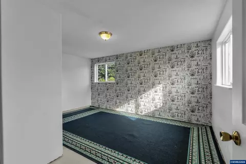 Bedroom - 1203 Oak St, Amity, OR 97101 photo 4 of 6