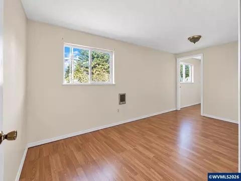 Bedroom - 1203 Oak St, Amity, OR 97101 photo 5 of 7