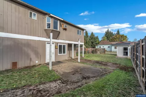 Exterior - 1203 Oak St, Amity, OR 97101 photo 6 of 9