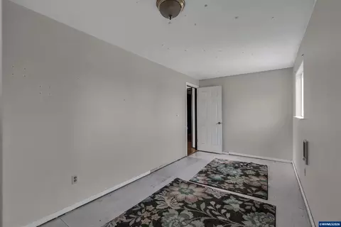 Bedroom - 1203 Oak St, Amity, OR 97101 photo 6 of 6