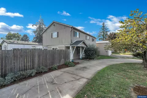 Exterior - 1203 Oak St, Amity, OR 97101 photo 2 of 9