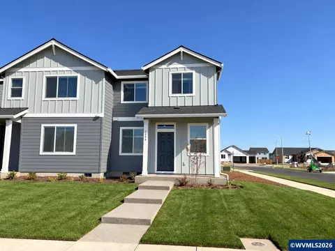 1094 Drake Ln, Woodburn, OR 97071