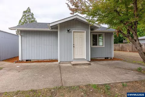 1850 S 9th St, Lebanon, OR 97355