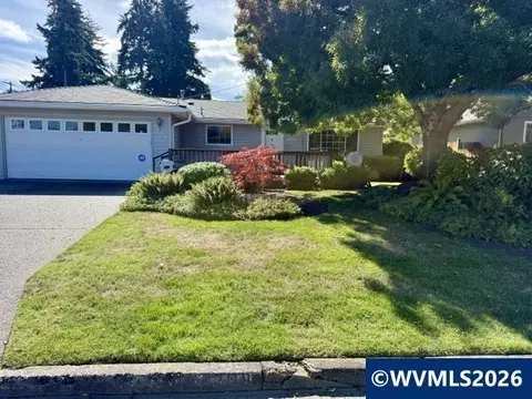4708 Indiana Ave, Salem, OR 97305