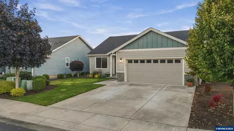 197 NW Bonanza Ave, Dallas, OR 97338