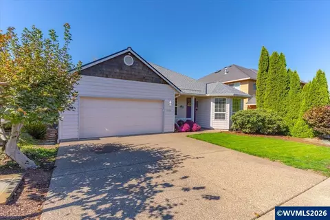 5929 Sawgrass St SE, Salem, OR 97306