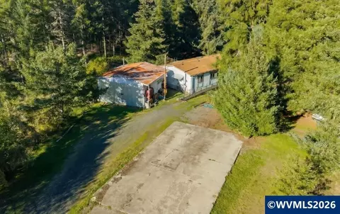 23699 Tatum Ln, Kings Valley, OR 97361