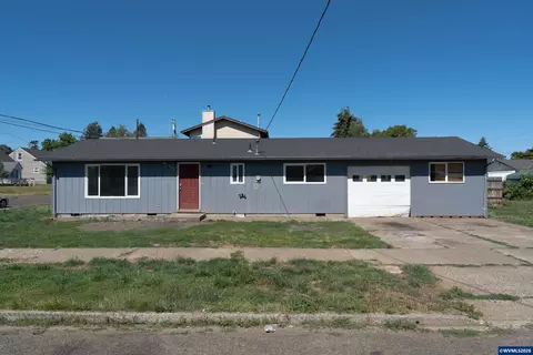 544 SW 1st St, Sheridan, OR 97378