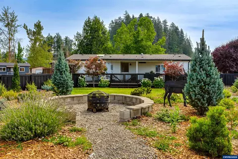2226 32nd St, Springfield, OR 97477 photo 22