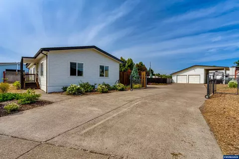 2226 32nd St, Springfield, OR 97477 photo 26