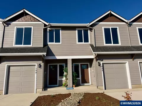 198-200 E Gwinn St, Monmouth, OR 97361