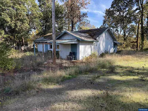 32371 SW West Valley Hwy, Sheridan, OR 97378
