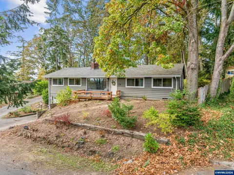 1001 Murlak Ave NW, Salem, OR 97304