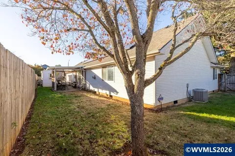 5728 Moonstone Lp Lp SE, Salem, OR 97306