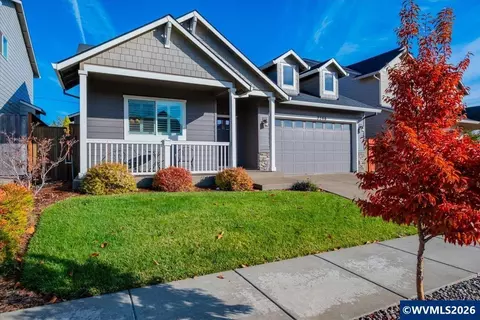 7290 SE Dot St, Corvallis, OR 97330