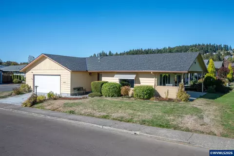 16205 SW King Charles Ave, King City, OR 97224