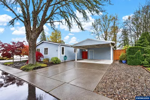 1401 W Ellendale Ave #24, Dallas, OR 97338