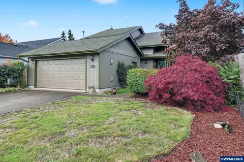 2188 Chicago St SE, Albany, OR 97322