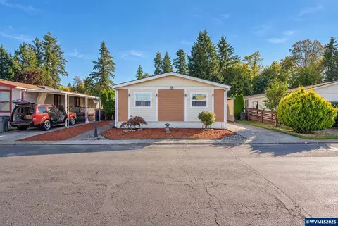 12450 SW Fisher Rd #223, Tigard, OR 97224