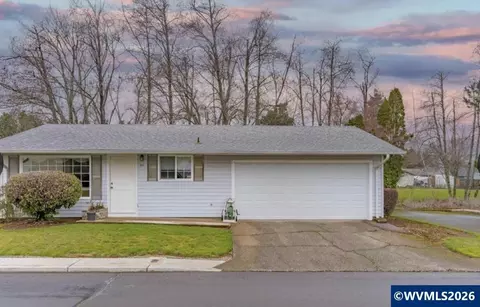 955 Genie St SE, Salem, OR 97306