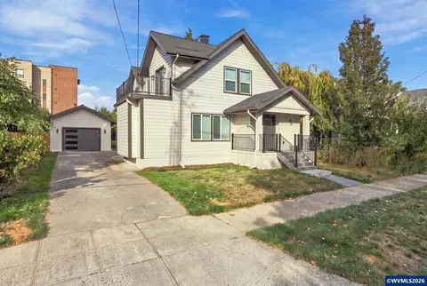 437 NE Fargo St, Portland, OR 97212