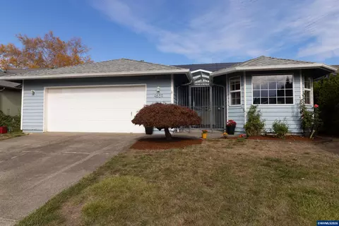 4659 Red Cherry Ct SE, Salem, OR 97317
