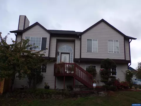 995 Jev Ct W, Salem, OR 97304