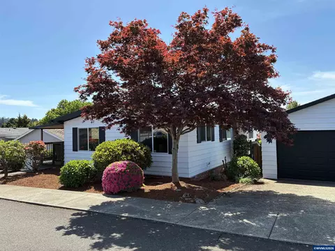 2120 Robins Ln SE #45, Salem, OR 97306