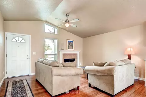 10708 3rd Ave SE, Everett, WA 98208 photo 3